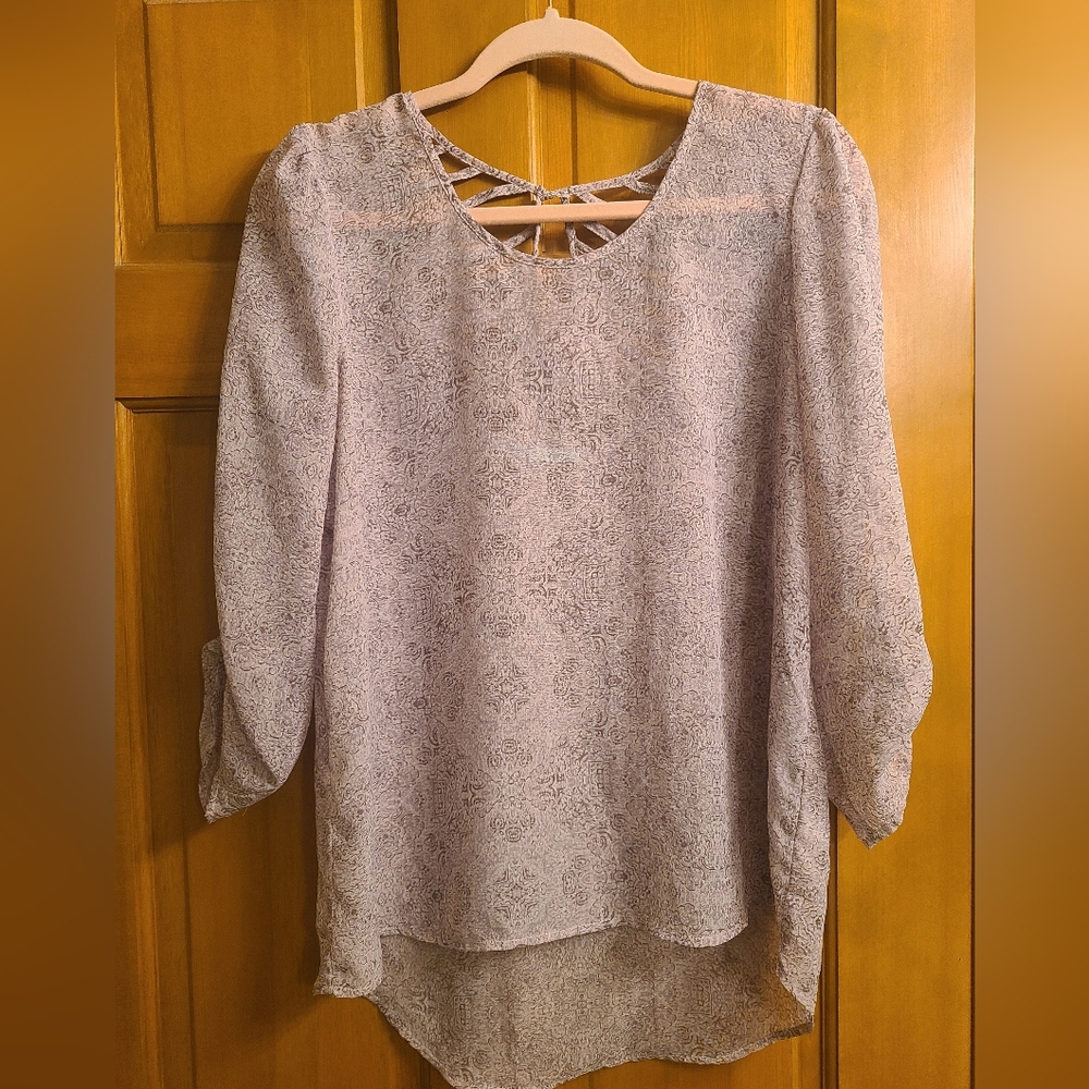 Maurices High-Low 3/4 Length Sleeve Lavender Shirt Size M
